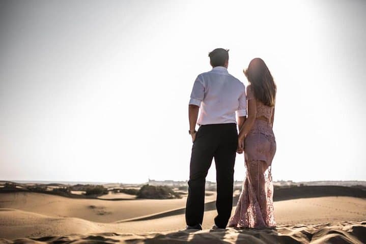 Private Photo Session with a Local Photographer in Maspalomas 3