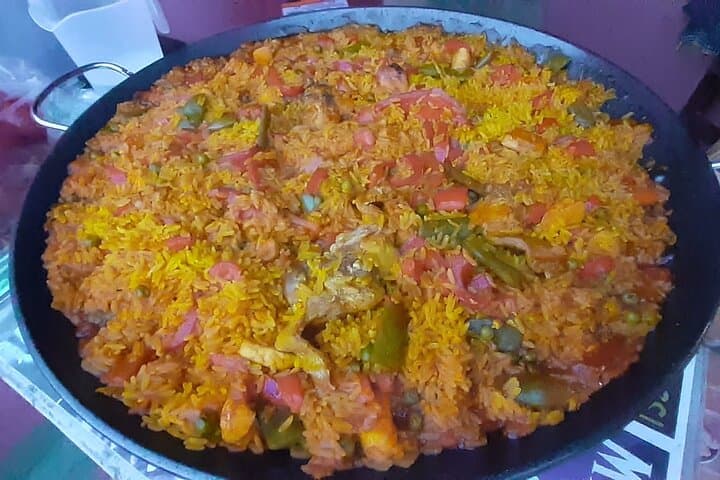 3 hours Private Tasting of Paella and Sangria in Gran Canaria 10
