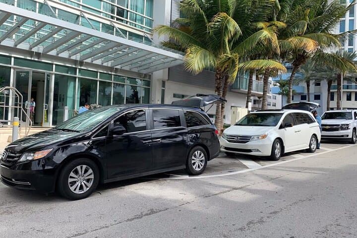 Aeropuerto de Gran Canaria (LPA) a Playa del Inglés - Traslado de ida y vuelta 1