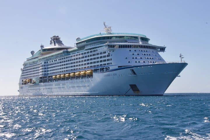 Private Transfer from Gran Canaria Port to Las Palmas city hotels 3