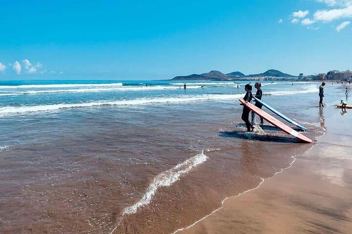 Surfing Course at Las Canteras Beach 3