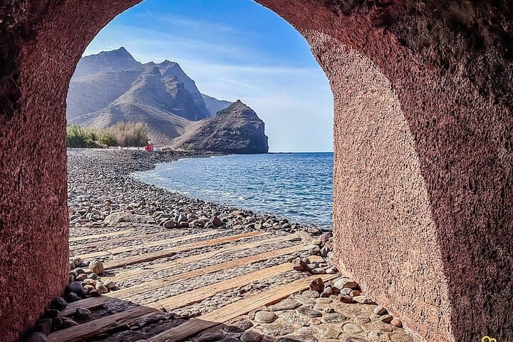 Private Tour of Gran Canaria with Culture, Nature and Local Food 3
